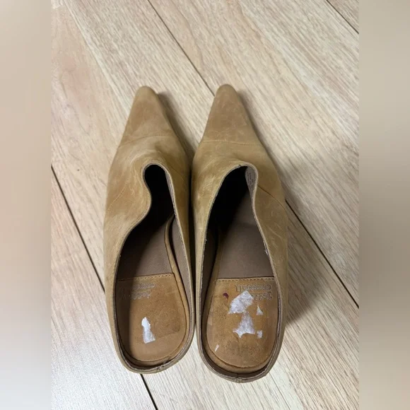 Jeffrey Campbell Hold ‘Em Pointed Toe Stacked Heel Mule - Picture 9 of 10